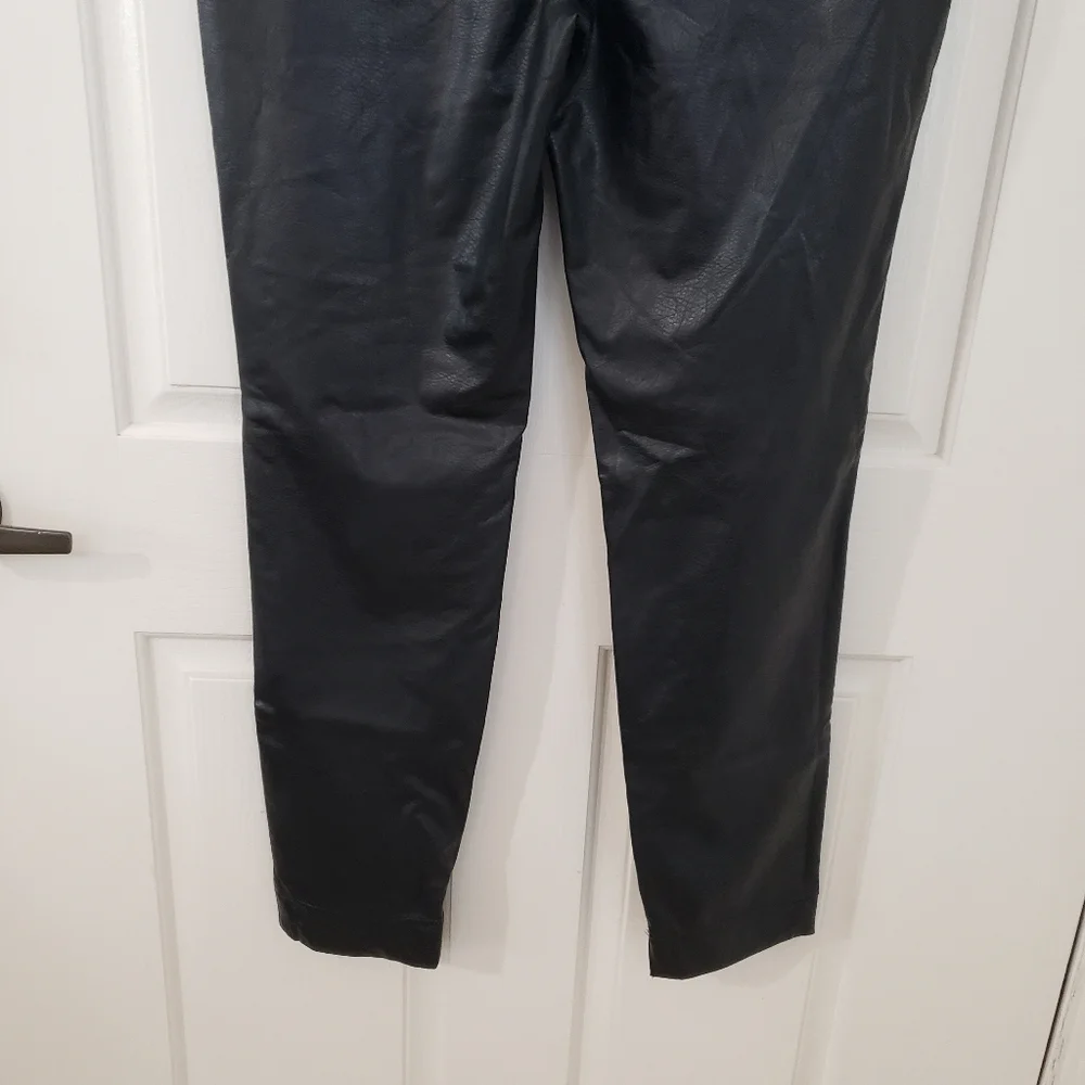 Lysse Size Meduim Black Faux Leather Leggings